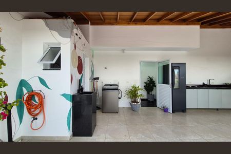 Apartamento para alugar com 100m², 2 quartos e 1 vaga Apartamento para alugar com 100m², 2 quartos e 1 vagaÁrea de serviço