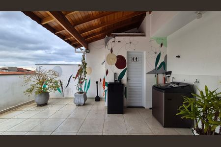 Apartamento para alugar com 100m², 2 quartos e 1 vaga Apartamento para alugar com 100m², 2 quartos e 1 vagaÁrea de serviço