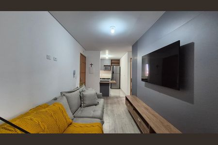 Sala de apartamento para alugar com 2 quartos, 100m² em Vila Cecilia Maria, Santo André