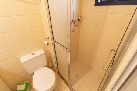 Apartamento à venda com 79m², 3 quartos e 2 vagas Apartamento à venda com 79m², 3 quartos e 2 vagasBanheiro da Suíte