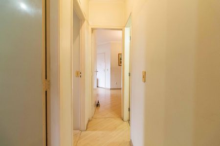 Apartamento à venda com 79m², 3 quartos e 2 vagas Apartamento à venda com 79m², 3 quartos e 2 vagasCorredor