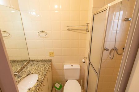 Apartamento à venda com 79m², 3 quartos e 2 vagas Apartamento à venda com 79m², 3 quartos e 2 vagasBanheiro da Suíte