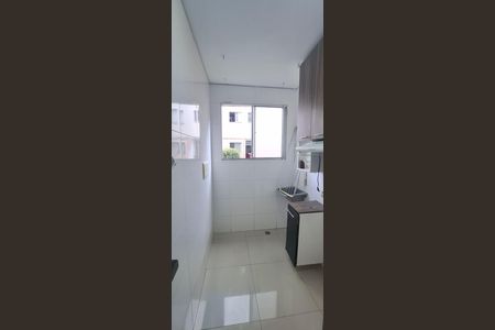 Apartamento para alugar com 60m², 2 quartos e 1 vaga Apartamento para alugar com 60m², 2 quartos e 1 vagaCozinha e Área de Serviço