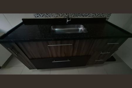 Apartamento para alugar com 60m², 2 quartos e 1 vaga Apartamento para alugar com 60m², 2 quartos e 1 vagaCozinha e Área de Serviço