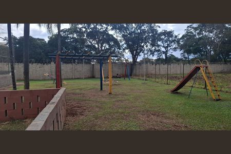 Apartamento para alugar com 60m², 2 quartos e 1 vaga Apartamento para alugar com 60m², 2 quartos e 1 vagaÁrea comum - Playground