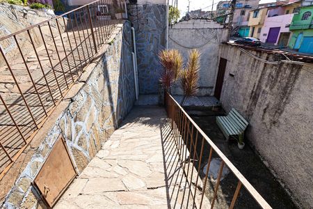 Casa para alugar com 250m², 3 quartos e 3 vagasQuintal