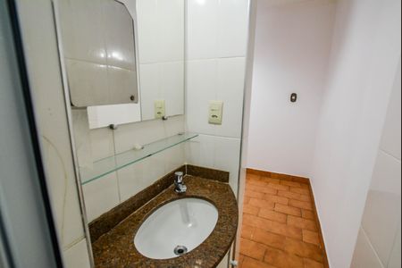 Lavabo de casa para alugar com 2 quartos, 132m² em Vila Alzira, Santo André