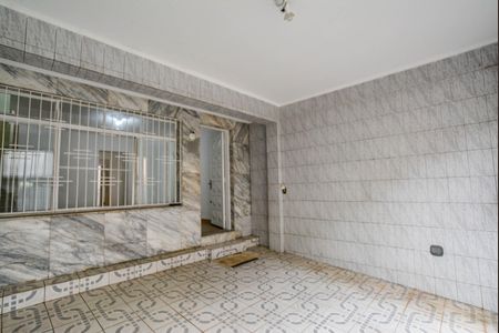 Casa para alugar com 132m², 2 quartos e 2 vagas Casa para alugar com 132m², 2 quartos e 2 vagasGaragem