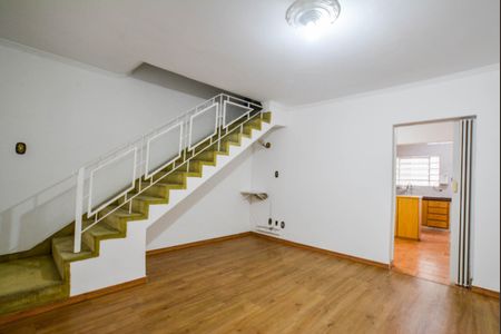 Sala de casa para alugar com 2 quartos, 132m² em Vila Alzira, Santo André