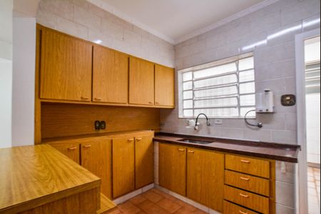 Casa para alugar com 132m², 2 quartos e 2 vagas Casa para alugar com 132m², 2 quartos e 2 vagasCozinha