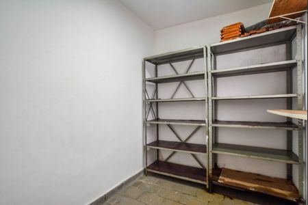 Casa para alugar com 132m², 2 quartos e 2 vagas Casa para alugar com 132m², 2 quartos e 2 vagasÁrea de Serviço