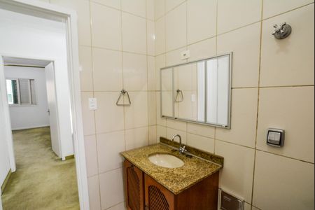 Casa para alugar com 132m², 2 quartos e 2 vagas Casa para alugar com 132m², 2 quartos e 2 vagasBanheiro