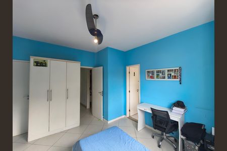 Casa de condomínio para alugar com 400m², 4 quartos e 2 vagas