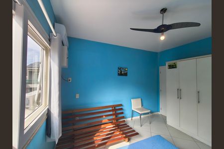 Casa de condomínio para alugar com 400m², 4 quartos e 2 vagas