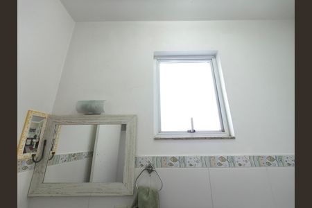 Casa de condomínio para alugar com 400m², 4 quartos e 2 vagas