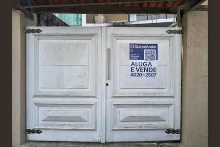 Casa de condomínio para alugar com 400m², 4 quartos e 2 vagas