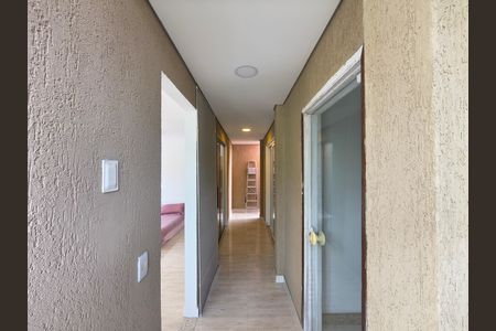 Casa de condomínio para alugar com 400m², 4 quartos e 2 vagas