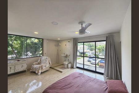 Casa de condomínio para alugar com 400m², 4 quartos e 2 vagas