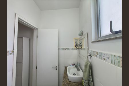 Casa de condomínio para alugar com 400m², 4 quartos e 2 vagas