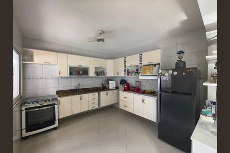 Casa de Condomínio para alugar com 4 quartos, 400m² em Jacarepaguá, Rio de Janeiro