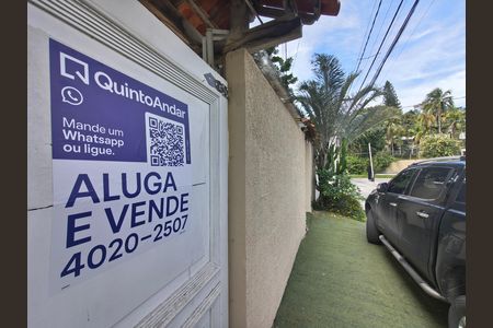 Casa de condomínio para alugar com 400m², 4 quartos e 2 vagas