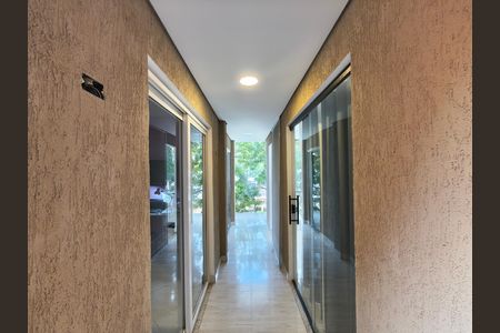 Casa de condomínio para alugar com 400m², 4 quartos e 2 vagas