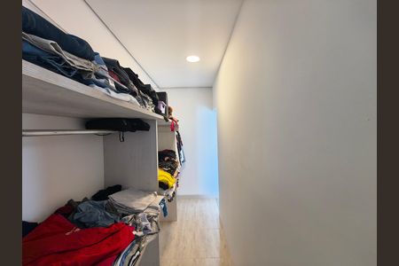 Casa de condomínio para alugar com 400m², 4 quartos e 2 vagas