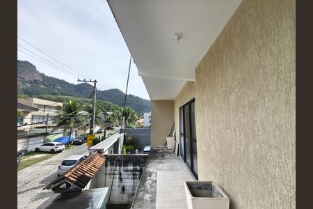 Casa de condomínio para alugar com 400m², 4 quartos e 2 vagas