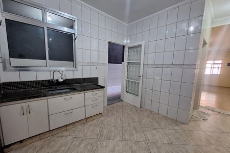 Cozinha de casa à venda com 3 quartos, 149m² em Vila Sacadura Cabral, Santo André
