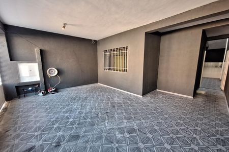 Garagem de casa à venda com 3 quartos, 149m² em Vila Sacadura Cabral, Santo André