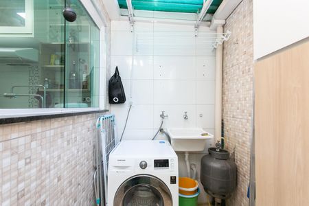Casa de condomínio à venda com 59m², 2 quartos e 1 vaga Casa de condomínio à venda com 59m², 2 quartos e 1 vagaÁrea de Serviço