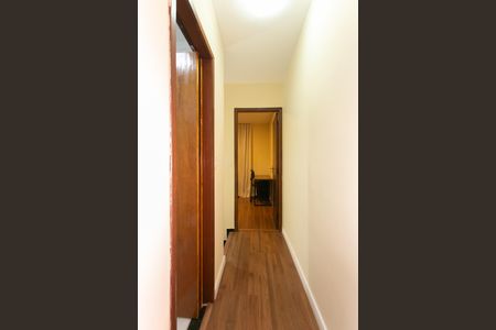 Casa de condomínio à venda com 59m², 2 quartos e 1 vaga Casa de condomínio à venda com 59m², 2 quartos e 1 vagaCorredor