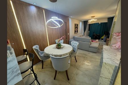 Apartamento para alugar com 100m², 2 quartos e 1 vagaSala