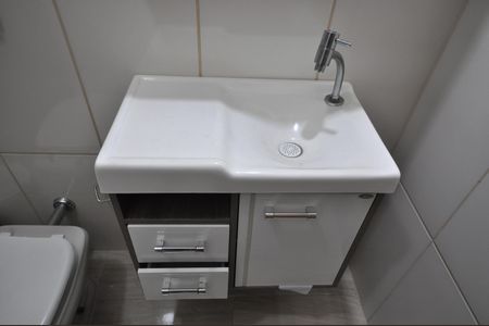 Casa à venda com 92m², 2 quartos e 1 vagaBanheiro