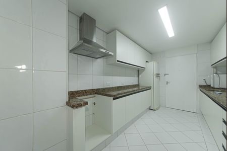 Apartamento para alugar com 96m², 2 quartos e 1 vaga Apartamento para alugar com 96m², 2 quartos e 1 vagaCozinha