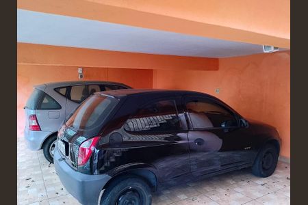 Casa à venda com 224m², 3 quartos e 2 vagas Casa à venda com 224m², 3 quartos e 2 vagasGaragem
