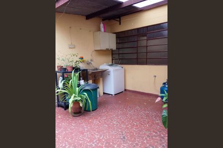 Casa à venda com 224m², 3 quartos e 2 vagas Casa à venda com 224m², 3 quartos e 2 vagasÁrea de serviço