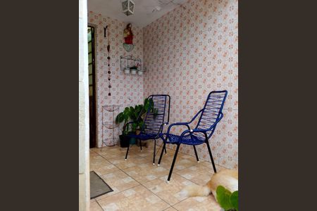 Casa à venda com 224m², 3 quartos e 2 vagas Casa à venda com 224m², 3 quartos e 2 vagasÁrea externa