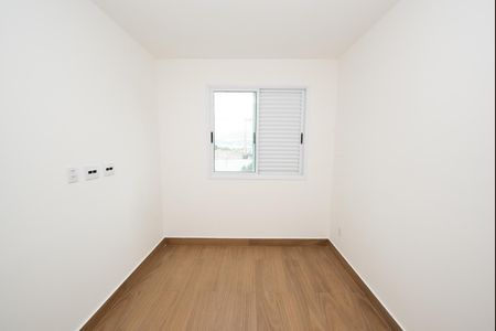 Apartamento para alugar com 78m², 3 quartos e 2 vagas Apartamento para alugar com 78m², 3 quartos e 2 vagasQuarto 2