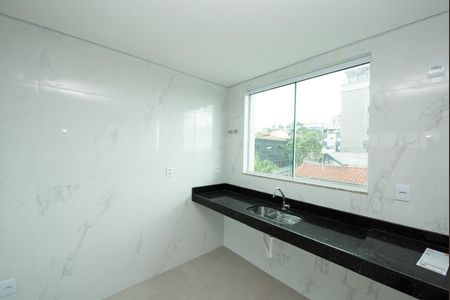 Apartamento para alugar com 78m², 3 quartos e 2 vagas Apartamento para alugar com 78m², 3 quartos e 2 vagasCozinha e Área de Serviço