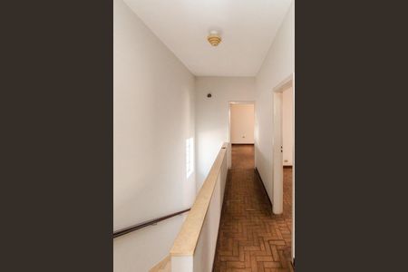 Casa à venda com 230m², 3 quartos e 1 vagaCorredor