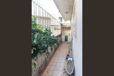 Casa à venda com 230m², 3 quartos e 1 vagaÁrea de Serviço