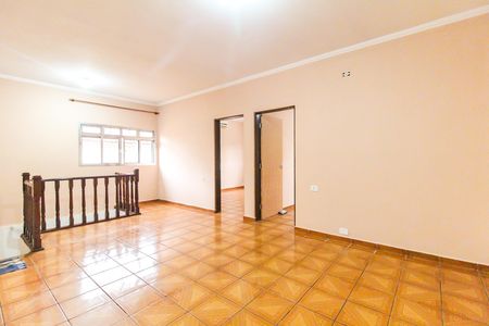 Casa para alugar com 300m², 3 quartos e 4 vagas Casa para alugar com 300m², 3 quartos e 4 vagasSala