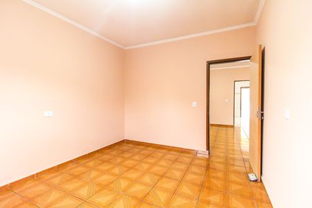 Casa para alugar com 300m², 3 quartos e 4 vagas Casa para alugar com 300m², 3 quartos e 4 vagasQuarto 2