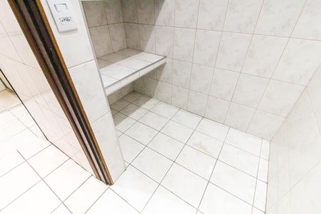 Casa para alugar com 300m², 3 quartos e 4 vagas Casa para alugar com 300m², 3 quartos e 4 vagasDespensa
