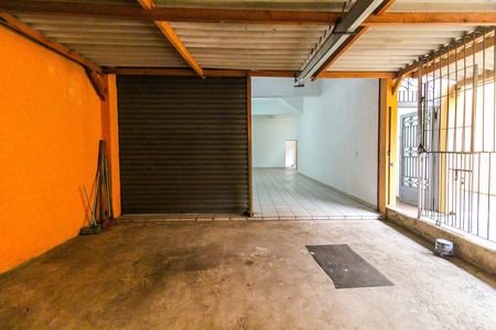 Casa para alugar com 300m², 3 quartos e 4 vagas Casa para alugar com 300m², 3 quartos e 4 vagasGaragem