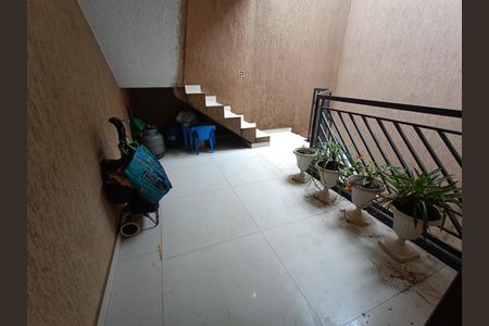 Área externa 2 de casa para alugar com 3 quartos, 300m² em Jardim Sao Roberto, São Paulo