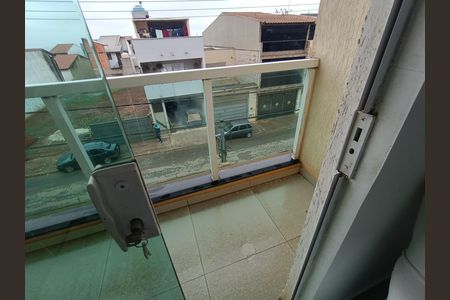 Casa para alugar com 300m², 3 quartos e 8 vagas Casa para alugar com 300m², 3 quartos e 8 vagasVaranda do quarto 1