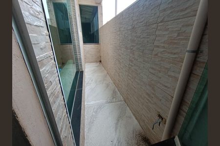 Casa para alugar com 300m², 3 quartos e 8 vagas Casa para alugar com 300m², 3 quartos e 8 vagasJardim de inverno