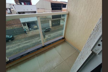 Casa para alugar com 300m², 3 quartos e 8 vagas Casa para alugar com 300m², 3 quartos e 8 vagasVaranda do quarto 1